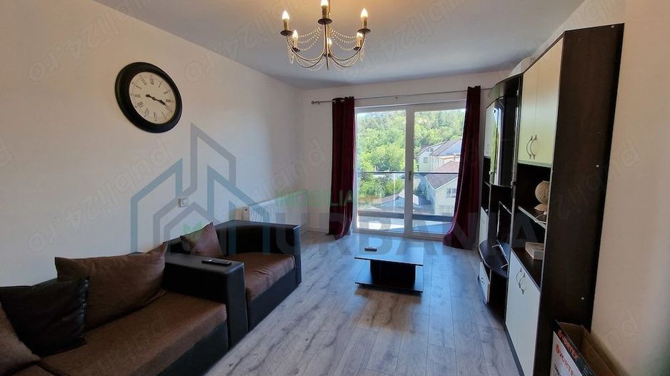 Apartament cu o cameră, 40 mp, de închiriat în complexul Poitiers Tower, Iași - Poză 1