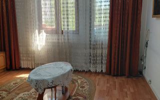 ⭐ OCAZIE în Micro 19! Apartament 2 Camere, Decomandat, Etaj 3/10 - Poză 10