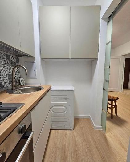 Apartament 2 camere. Decomandat. Cu Parcare.  La 5 min metrou Aparatorii Patriei - Poză 4