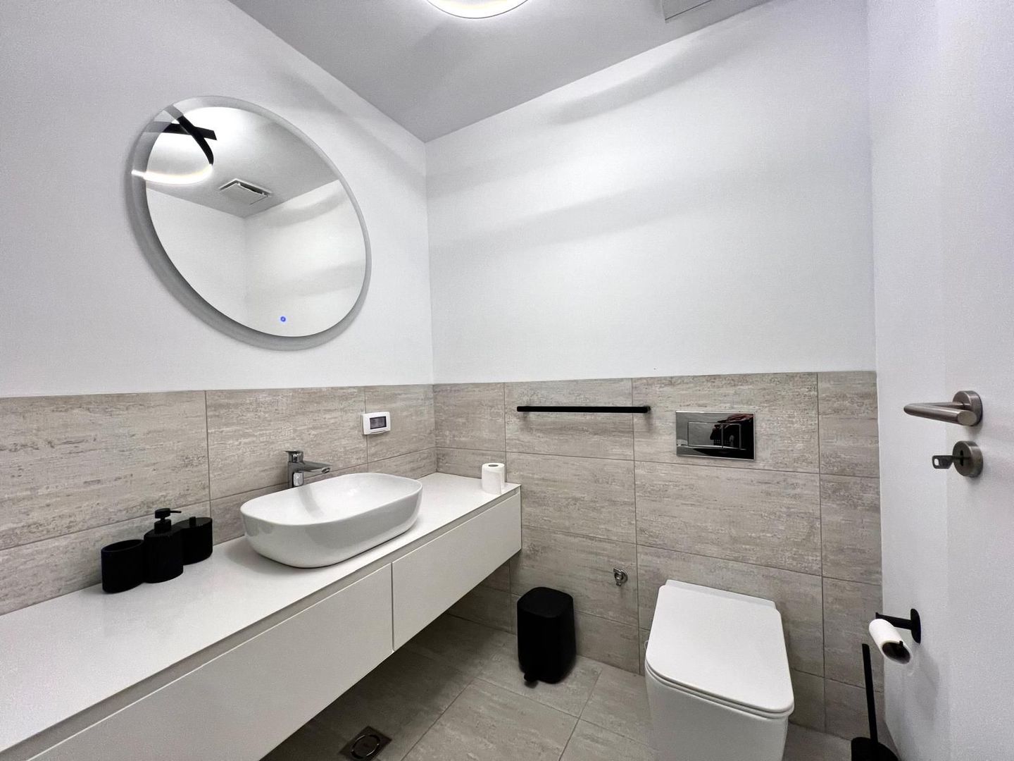 Studio cu gradina de 34 mp Pipera | De inchiriat | Complex cu piscina - Poză 8