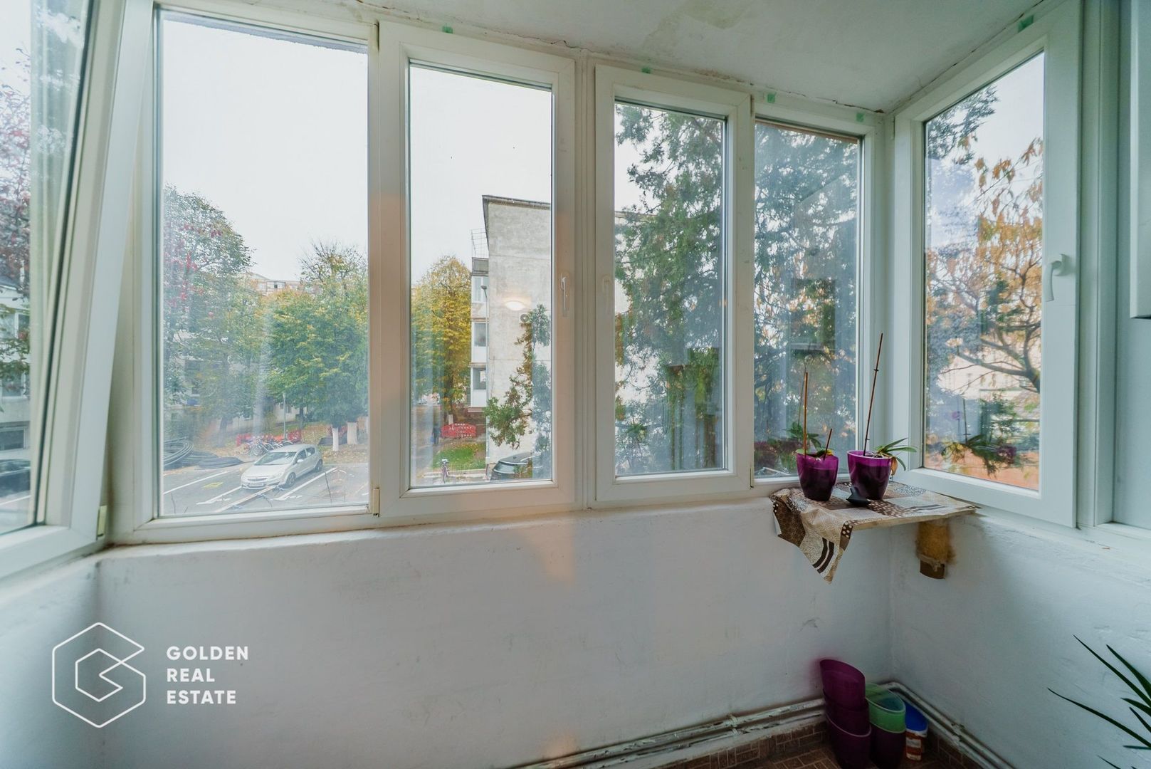 Apartament  4 camere, etaj 1, zona Vlaicu, centrală proprie, loc de parcare - Poză 14