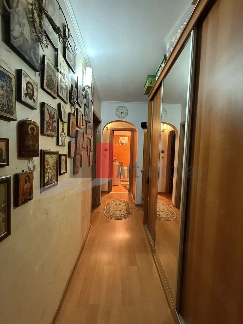 Apartament cu 3 camere de vanzare-Rahova-Dunavat-Salaj - Poză 4