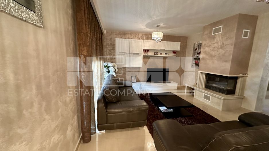 Casă 4 dormitoare | 230 MP | Central | Mobilată & Utilată | 280.000 € - Poză 2