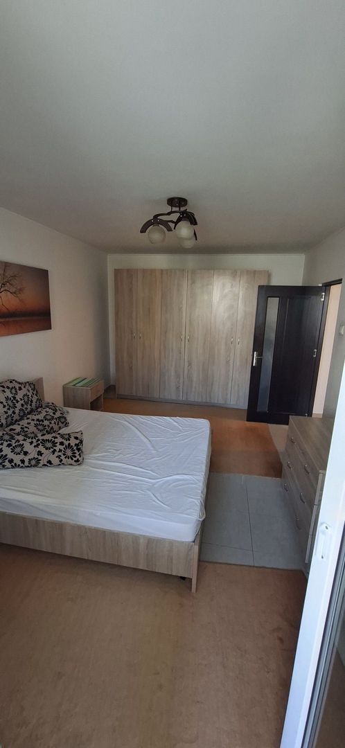 Închiriere Apartament cu 2 camere, decomandat, AC, metrou Obor, renovat - Poză 7