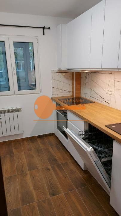 Apartament cu 3 camere in zona Crangasi - Poză 1