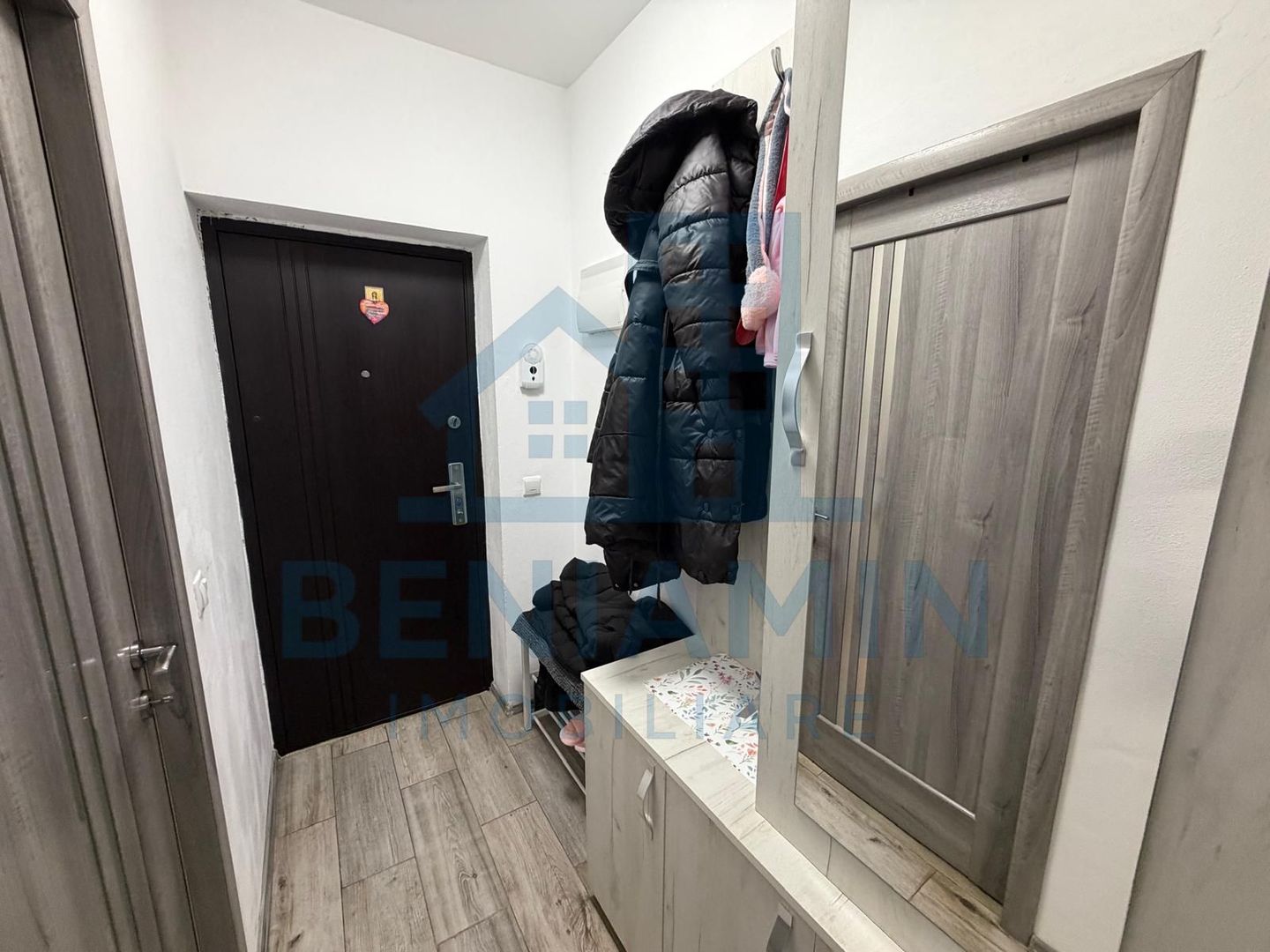 Apartament 2 camere etaj 2 an 2020 -centrala -parcare -Capsunarie - Poză 8