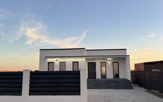 CASA NOUA ,PARTER,PIELESTI - Poză 5