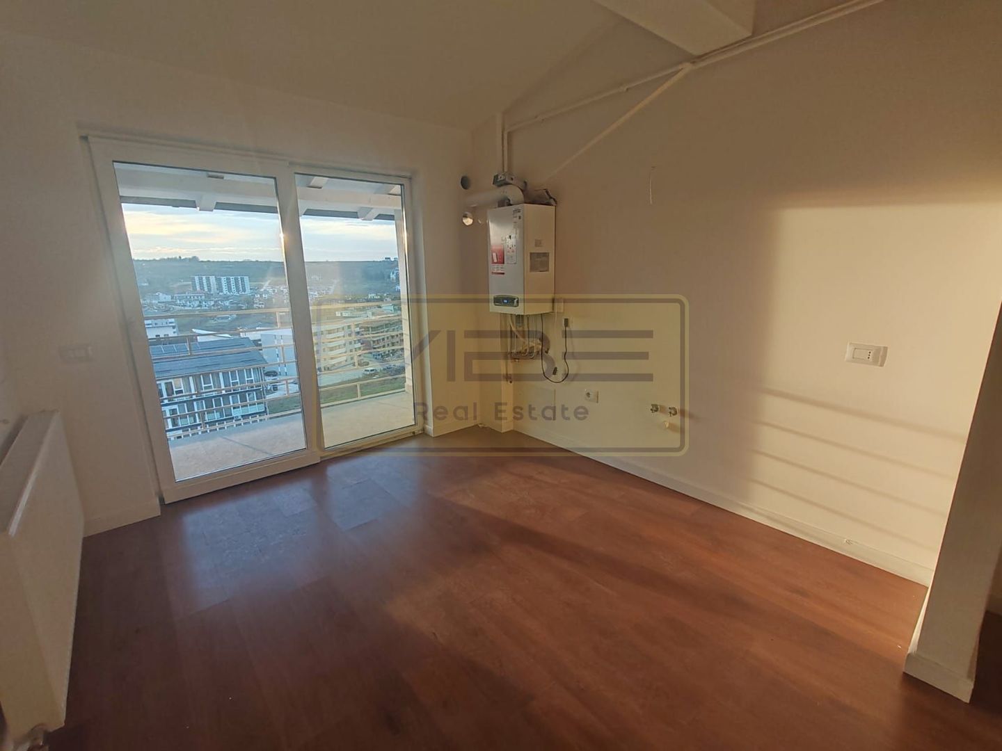 Visan- 2 camere-INTABULAT- 47.000 euro ! OCAZIE ! - Poză 1