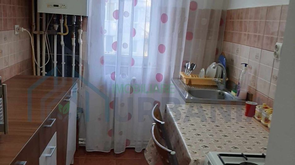 ÎNCHIRIEREZ APARTAMENT 3 CAMERE 78mp în zona Alexandru cel Bun - Poză 3