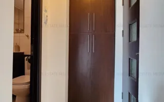 Modern renovat, 2 balcoane inchise, loc de parcare, Metrou Obor - Mosilor - Poză 11