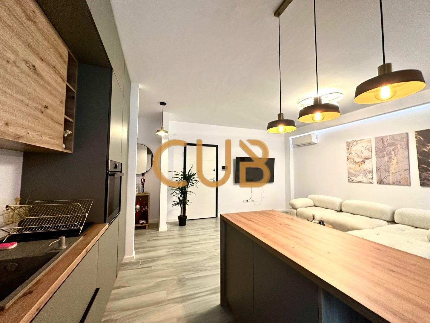FUTURE RESIDENCE - 2cam DEOSEBIT complet mobilat+utilat|piscina,lift| - Poză 9
