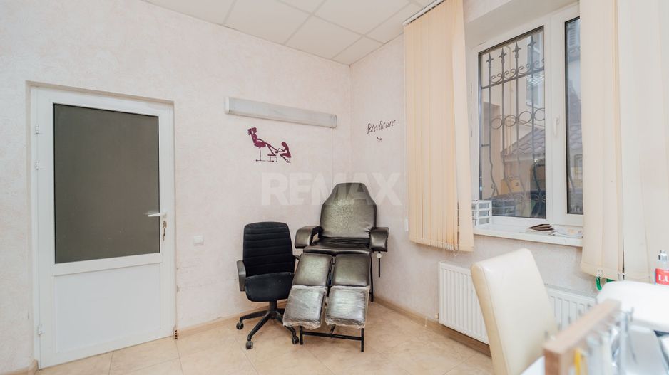 VÂNZARE I SPAȚIU COMERCIAL I STRĂȘENI SIREȚ I 293 m² - Poză 11