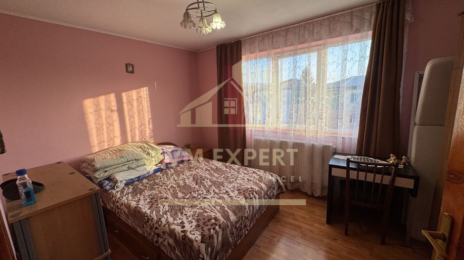 APARTAMENT 2 CAMERE ETAJ 4 VIȘOI CAMPULUNG - Poză 17