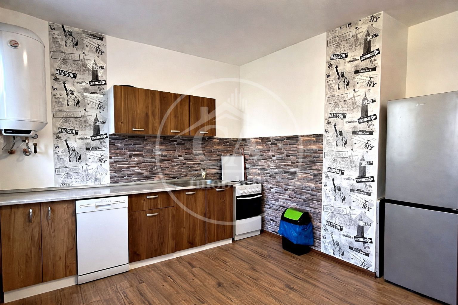 Apartament cu 3 camere de vânzare în Sânmartin, Bihor - Poză 3