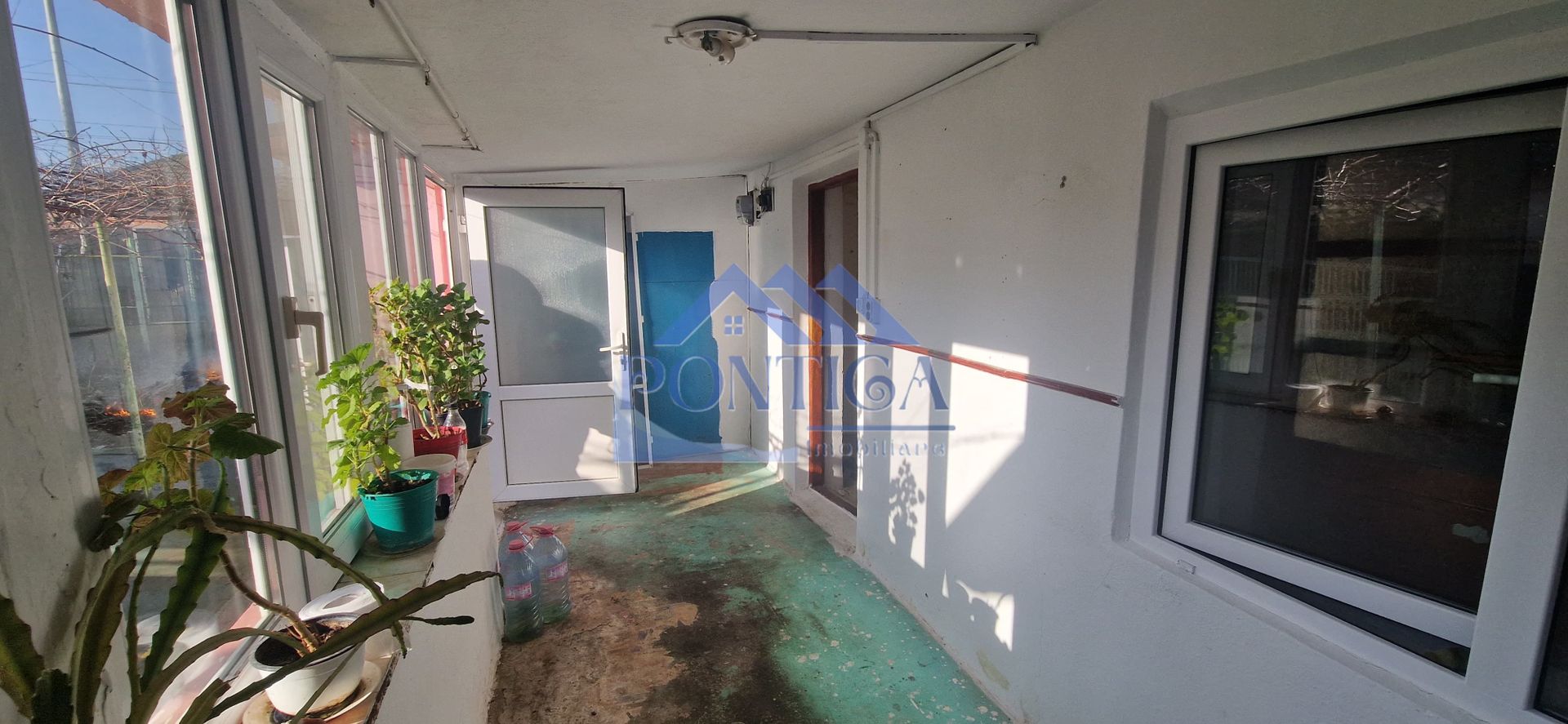 Oportunitate de Investiție casa  în Lumina - Poză 13