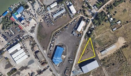 Teren intravilan str. Prislav ! 59 euro/mp !