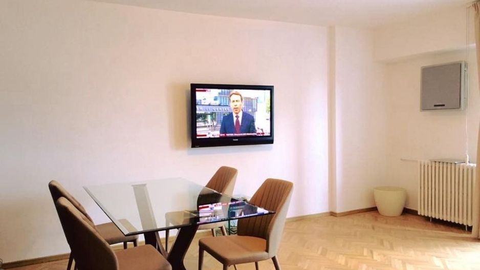 AP. 2 CAMERE VICTORIEI, MOBILAT MODERN, BUCATARIE INCHISA, COMISION 0% - Poză 3