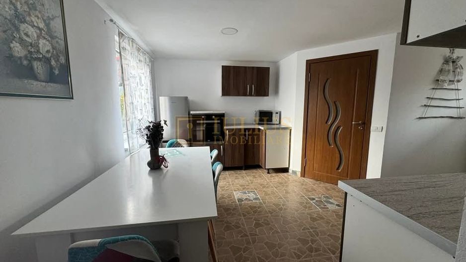 Apartament la casa, cochet intr-o zona foarte linistita. - Poză 3