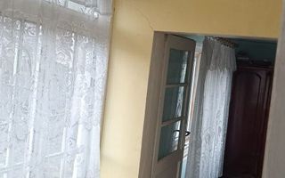 Casă bătrânească și teren in Tomești - Poză 8