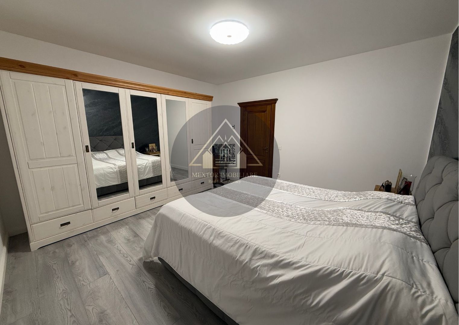 Casa noua, Medias - Poză 10