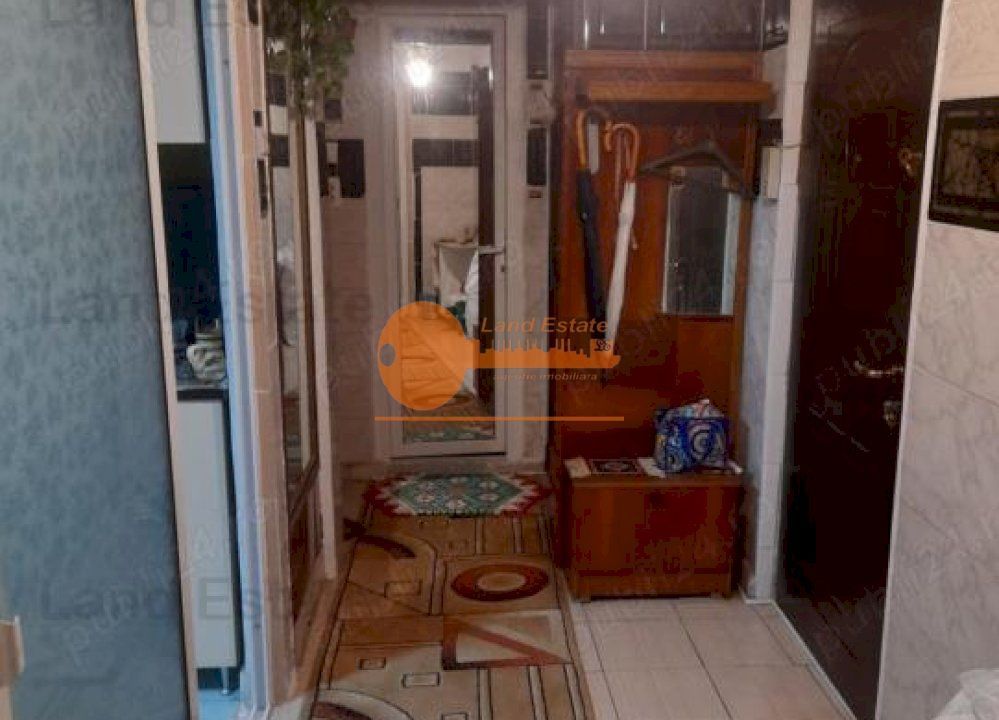 Vanzare 2 camere Ozana - Poză 4