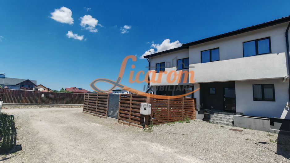 COMISION 0 . Vila LA CHEIE - IZVOR TARLUNGENI - P+E ,4 CAMERE. - Poză 1