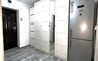 Garsoniera39mp 1990 | Mall Vitan | Complet renovata| Mobilata - Poză 4