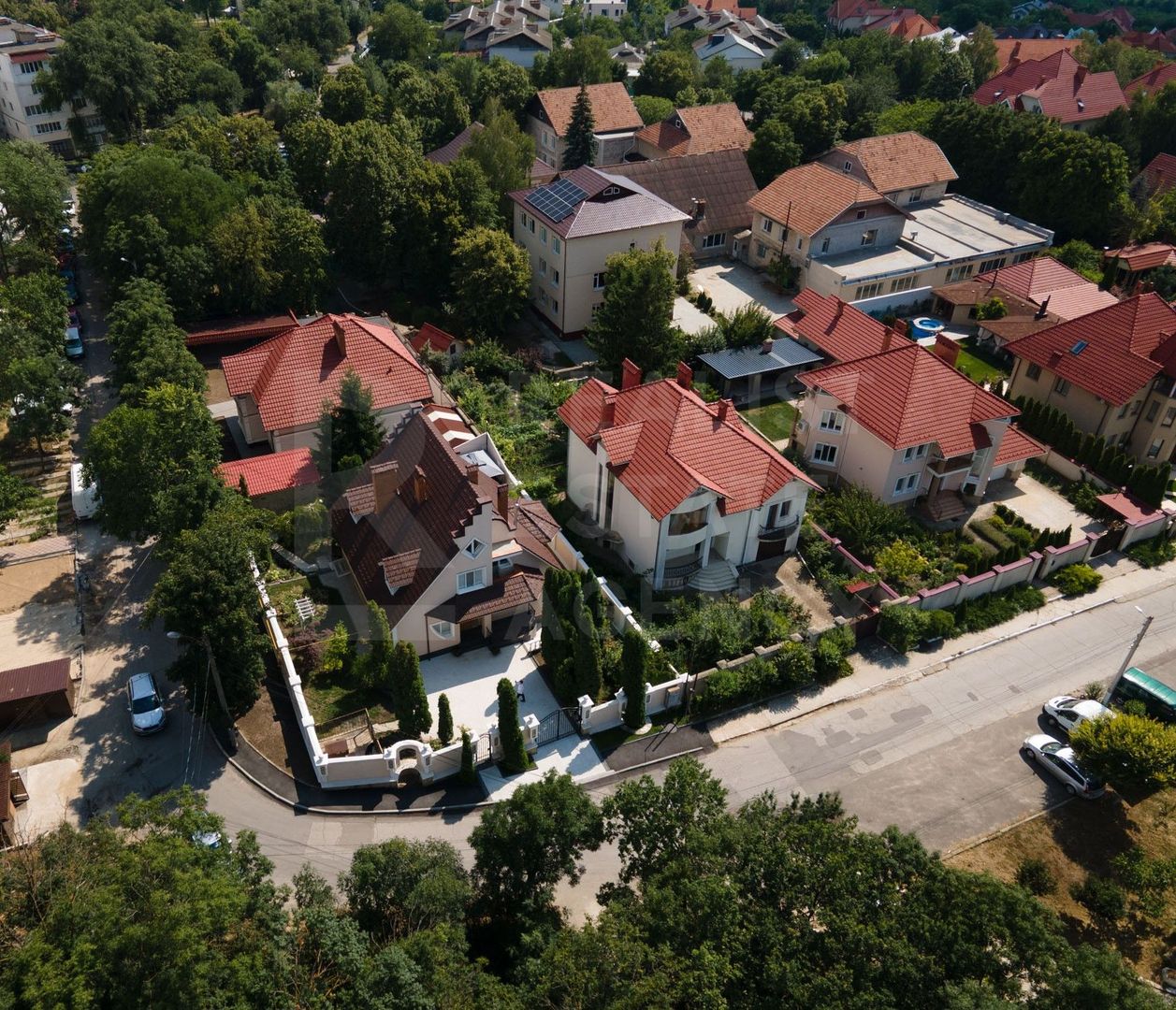Vânzare, casă, 4 camere, str. Jubiliară, Codru - Poză 2