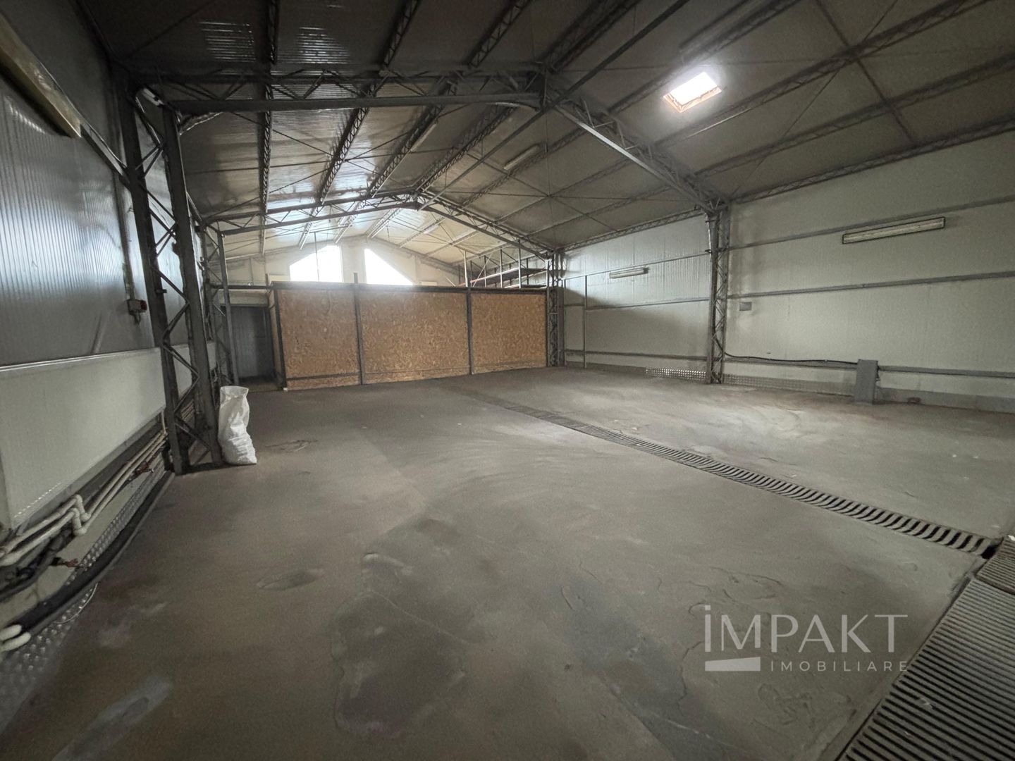 De închiriat hală industrială, 340mp -Iris - Poză 3