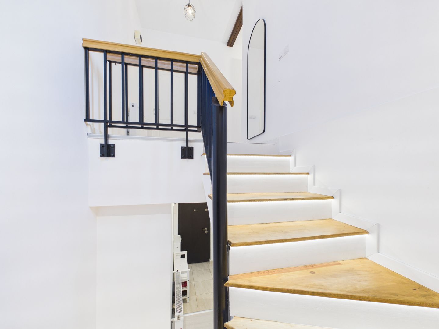 Duplex cu 3 camere modern langa metrou Obor - Poză 1