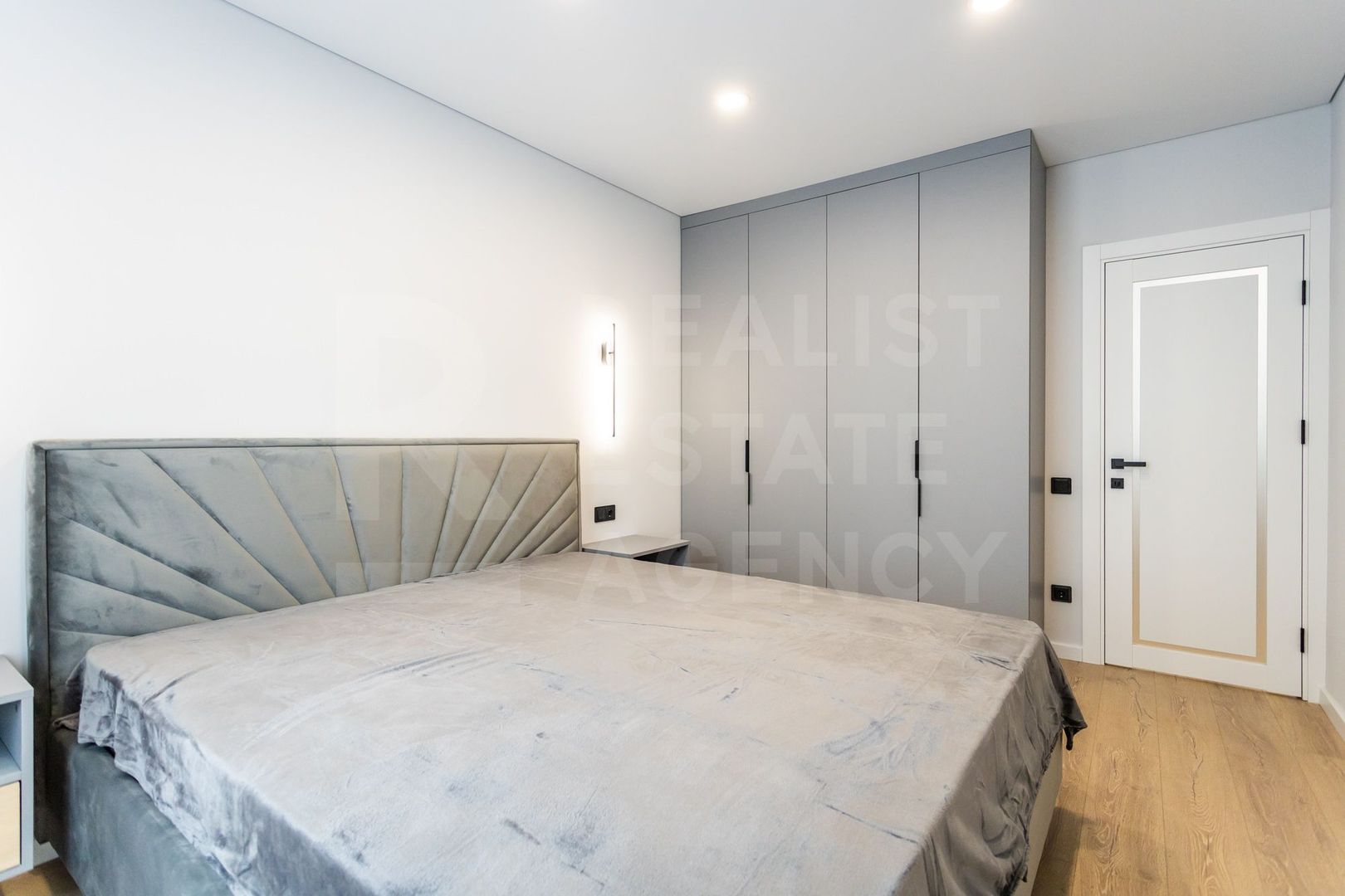 Vânzare, apartament, 2 camere, strada Regina Elisabeta, Durlești - Poză 11