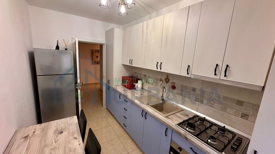 Apartament 2 camere decomandat - Poză 3