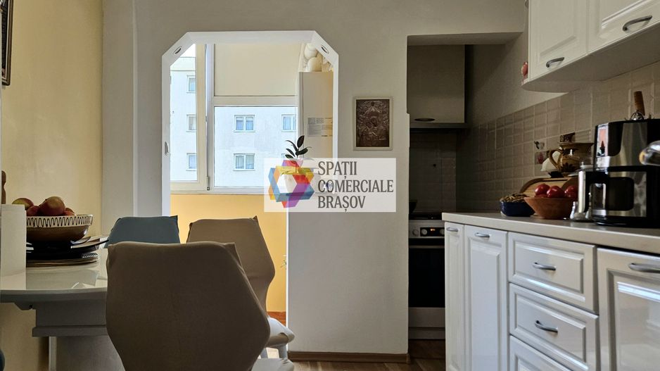 Apartament 4 camere de vânzare Brasov, zona Calea Bucuresti - Judetean, 100 mp - Poză 6