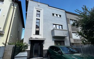 Vila 3 apartamente / 9 camere  Piata Unriii - Parcul Carol IM603 - Poză 1
