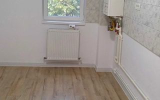 Apartament 2 camere decomandat, complet renovat, Trocadero - Poză 1