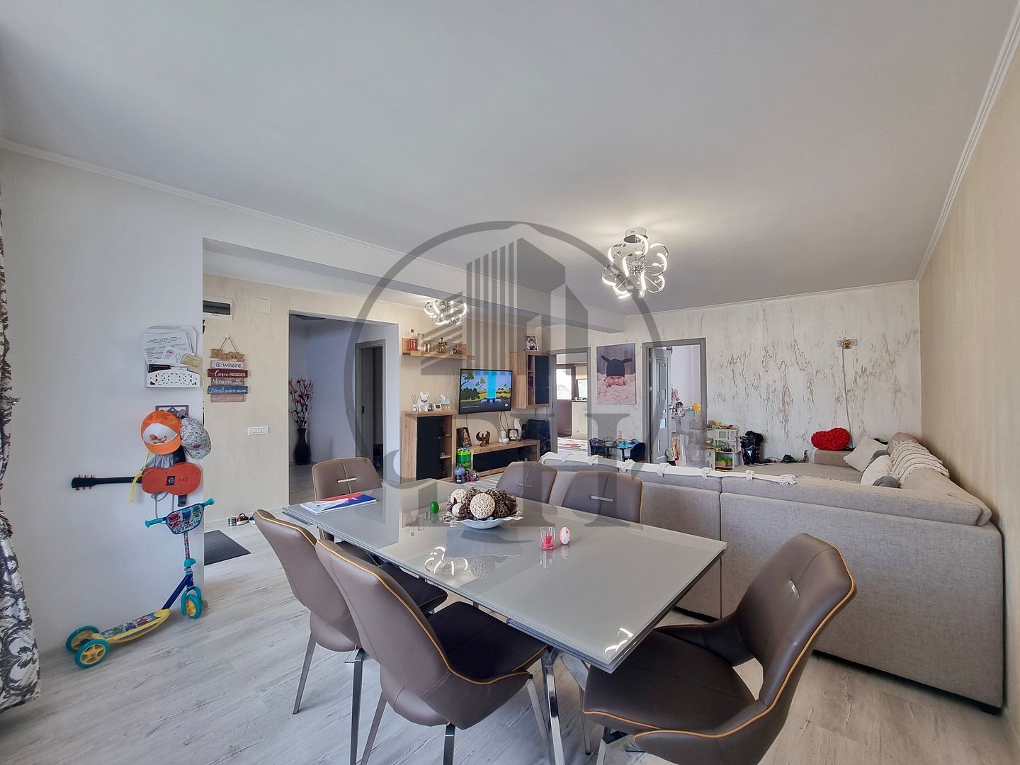 VANDUT/ SOLD - Casa / Vila de vanzare Valu lui Traian - Poză 7