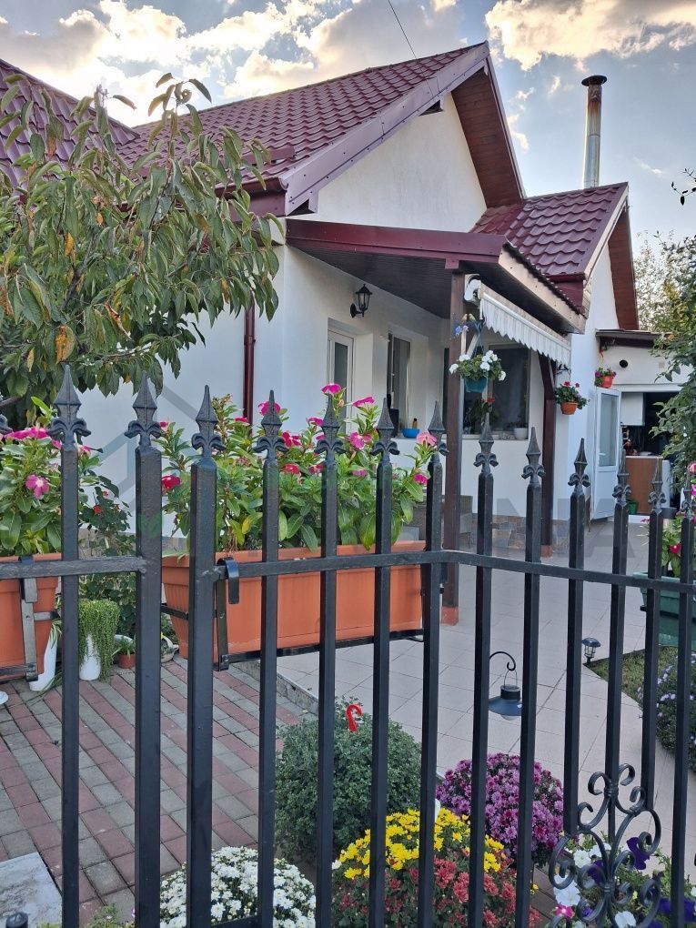 Casă 2 camere, 80 mp utili, construcție 2016, teren 525 mp, Horpaz - Poză 1