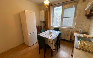 2 camere decomandate, etaj 2/4, cofetaria Sweet Escape - 95 000 Euro - Poză 5