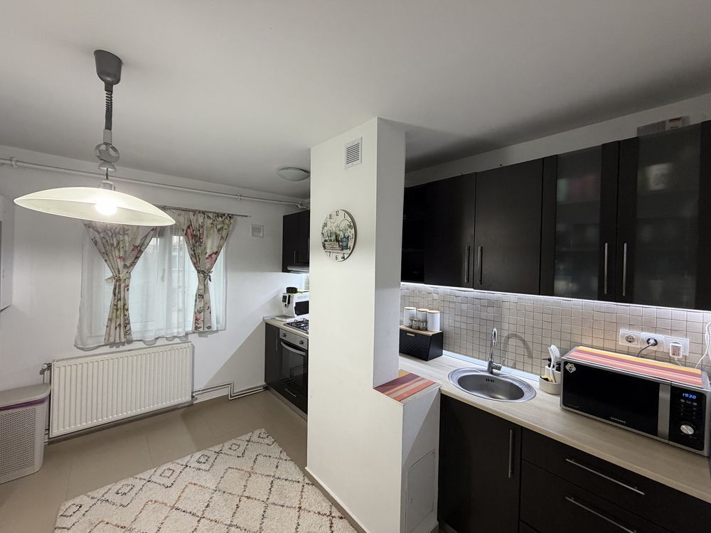 Modern | 3 Camere | 2 Băi | Mobilat & Utilat | Centrala proprie |Renovat complet - Poză 6