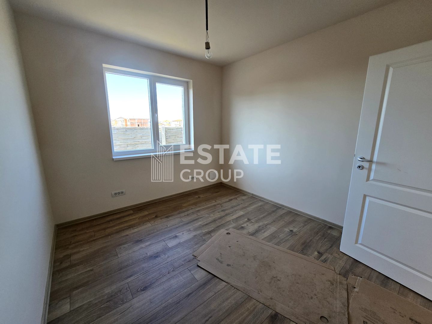 Casa individuala pe parter in Mosnita Noua ! - Poză 8