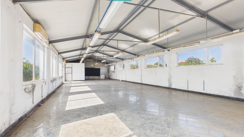 Spațiu industrial de 230mp utili în Aradul Nou - Poză 4