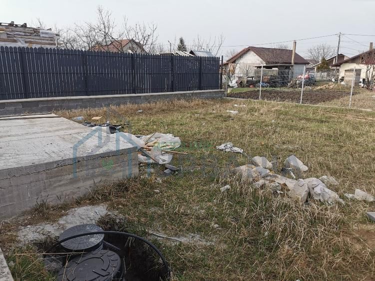 De vanzare casa Popricani 2025 la gri - Poză 8