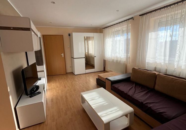 Apartament 2 camere de închiriat - Poză 2