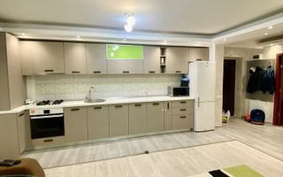 Apartament de 2 camere, modern, 54mp, gradina ,zona Vivo - Poză 2