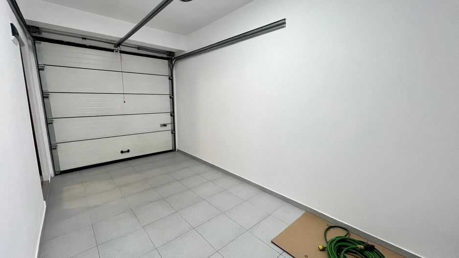 Casa cu 7 camere | 3 balcoane | Garaj | 220 mp + 80 mp curte | Cartier Panorama - Poză 38