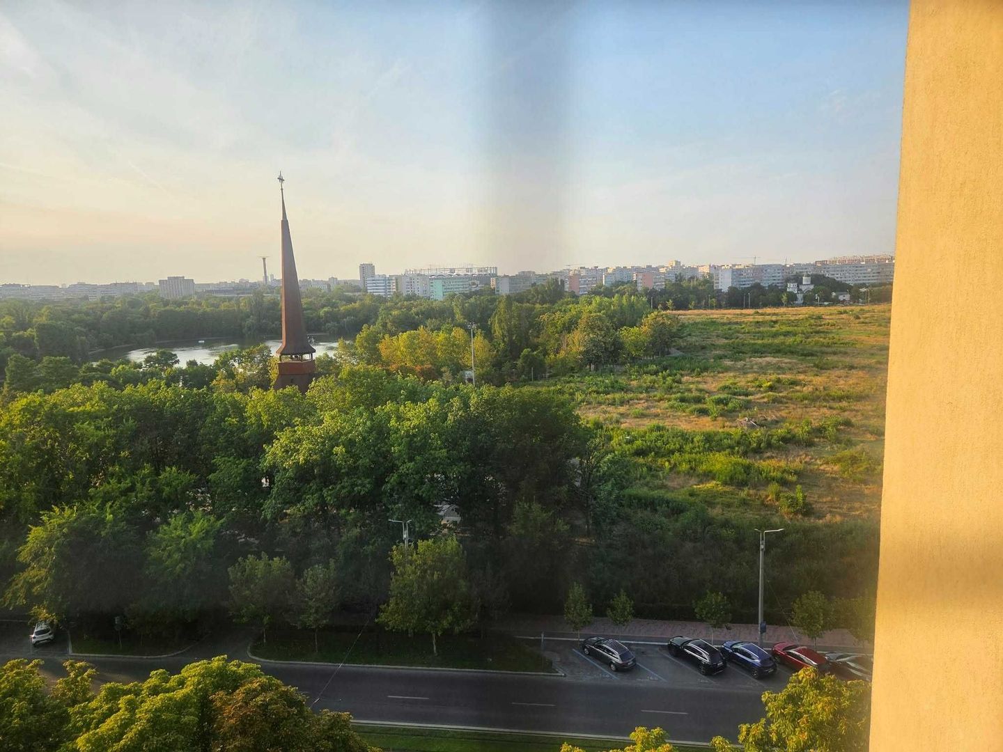 3 camere | 3 minute de metrou Titan | Vedere spre IOR I școala 195 - Poză 3