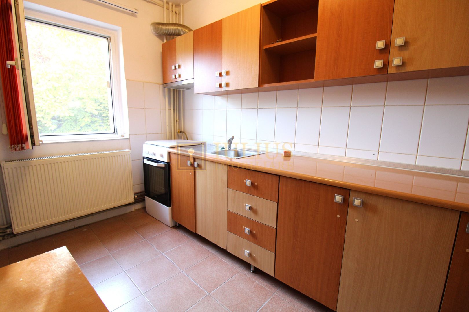 Apartament cu 3 camere, Bucovina-Torontalului - Poză 8