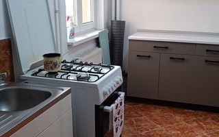 Închiriez 3 camere Tineretului - Poză 6