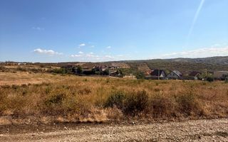 Teren intravilan str. Colinelor Oradea 940 mp - Poză 2