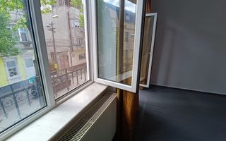 CENTRU SALA SPORTURILOR(COD03)- Casa interbelica si curte generoasa ! - Poză 49